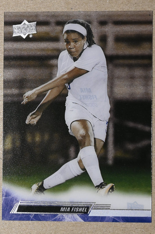 2023 Upper Deck Goodwin Champions - Clear Cut  #10 Mia Fishel